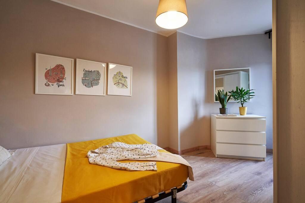 Bebarceloner Sant Andreu Apartments - 3 Bedrooms Екстер'єр фото
